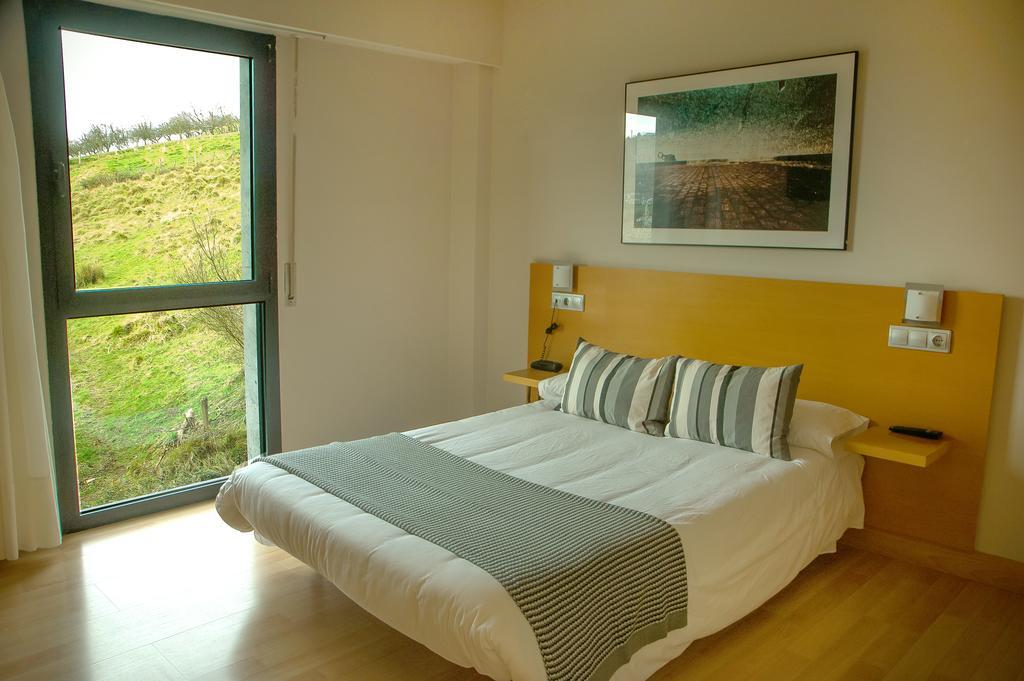 Hotel Txintxua Hernani Rum bild